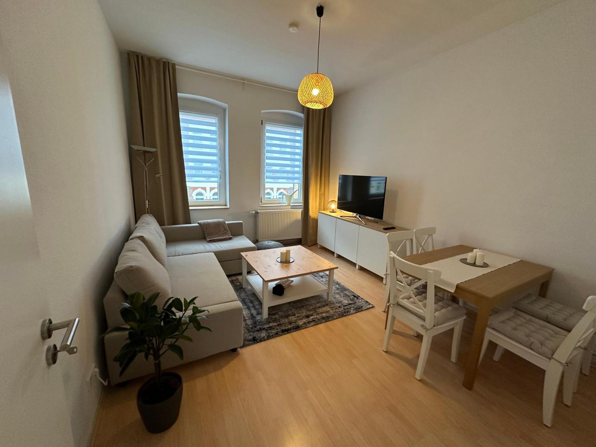 Ferienwohnung Fuer 8 Mit Balkon Эрфурт Экстерьер фото